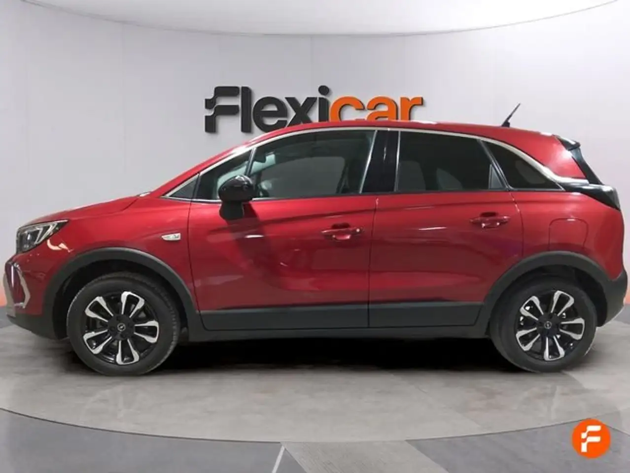 Opel Crossland 1.2 S&S Elegance Pack 110 — معرض صور السيارة 4