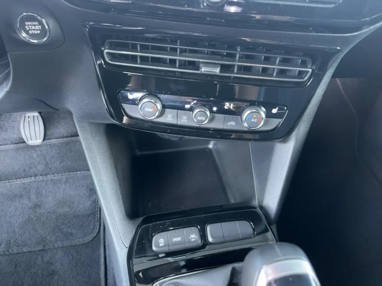 Opel Mokka 1.2 Turbo GS Line ACC+LED+SHZ+Winterp.+LM — Vehicle gallery 17