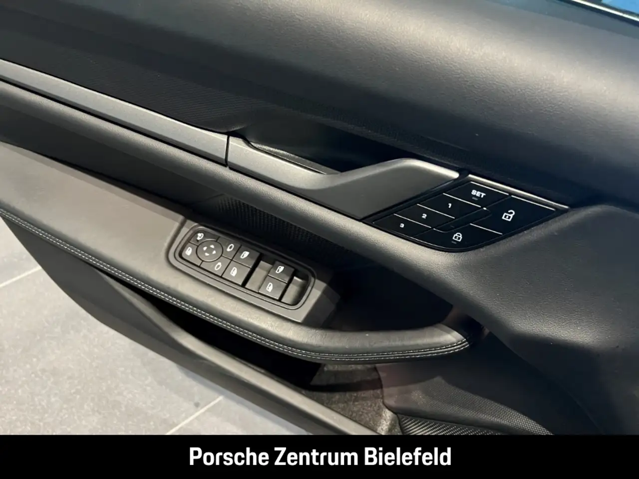 Porsche Taycan Sport Turismo Panoramadach BOSE 20-Zoll — معرض صور السيارة 21