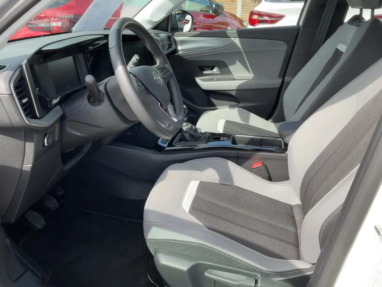 Opel Mokka 1.2 Turbo Elegance LED+SHZ+Winterp.+Kam. — معرض صور السيارة 9