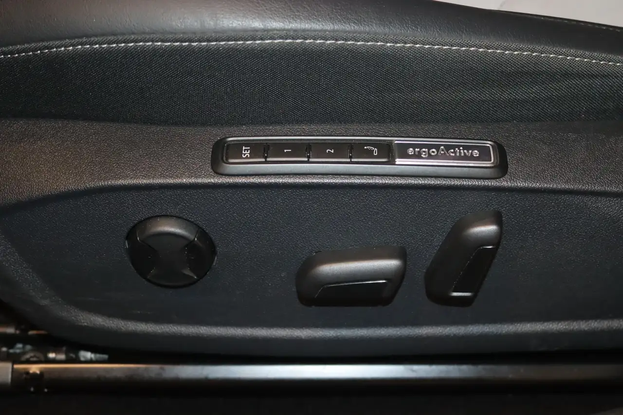 Volkswagen ID.3 Pro 150 kW 62 kw h Move-NAV-LED-KAMERA-CCS- — معرض صور السيارة 10