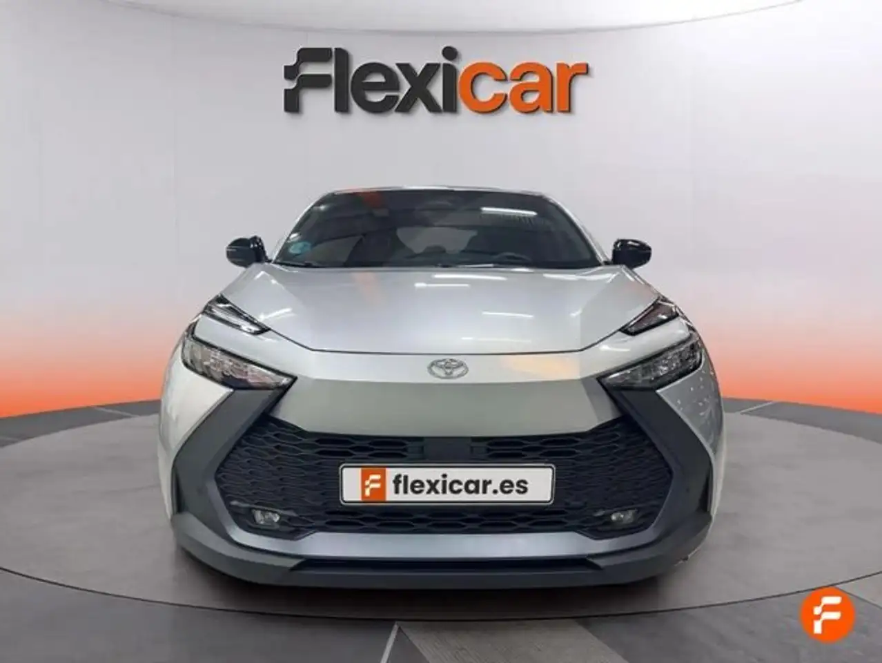 Toyota C-HR 140H Advance — معرض صور السيارة 2