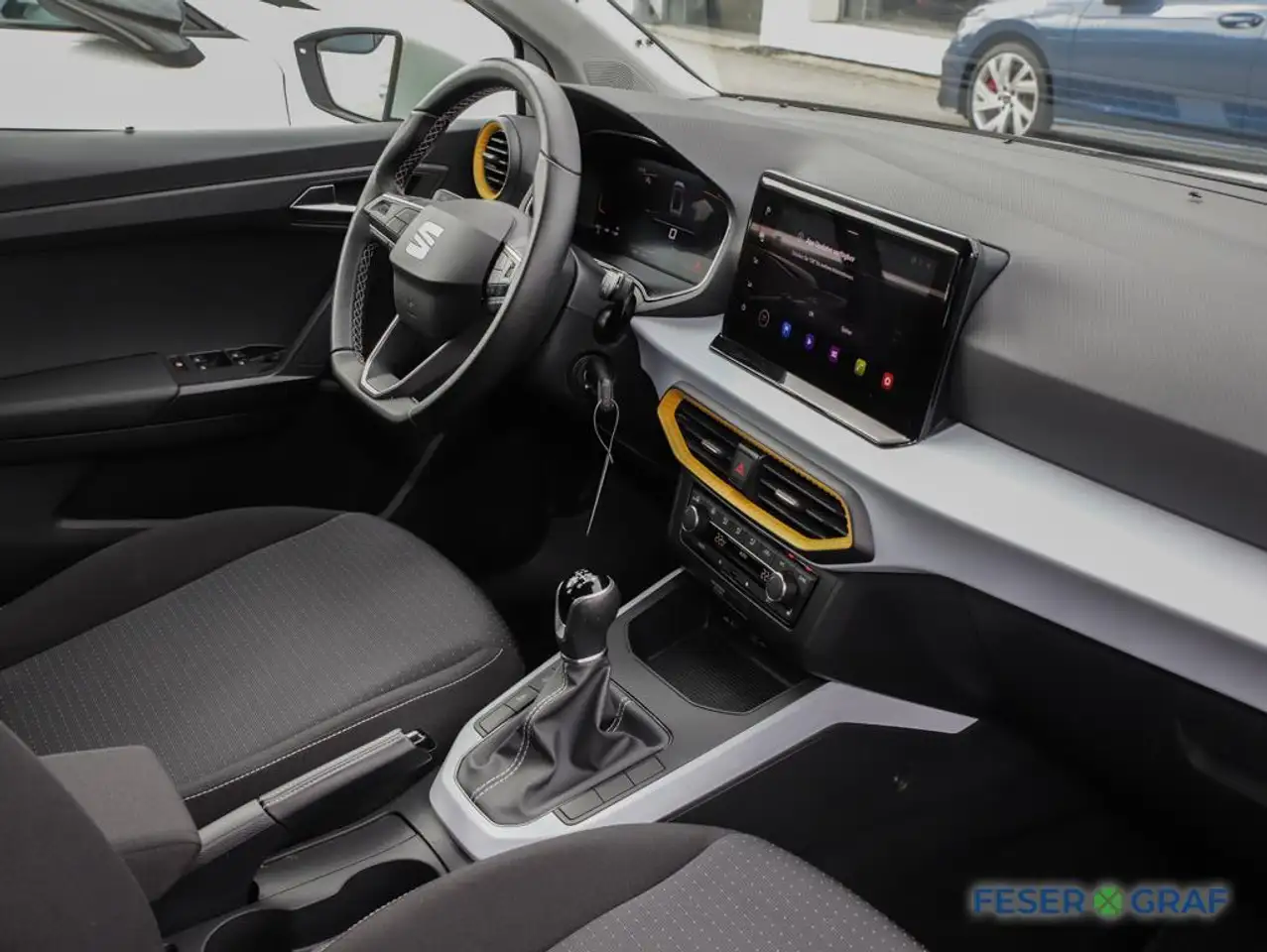 SEAT Arona 1.0 TSI Style Alu 17" CarPlay LED Sitzh. — Vehicle gallery 5