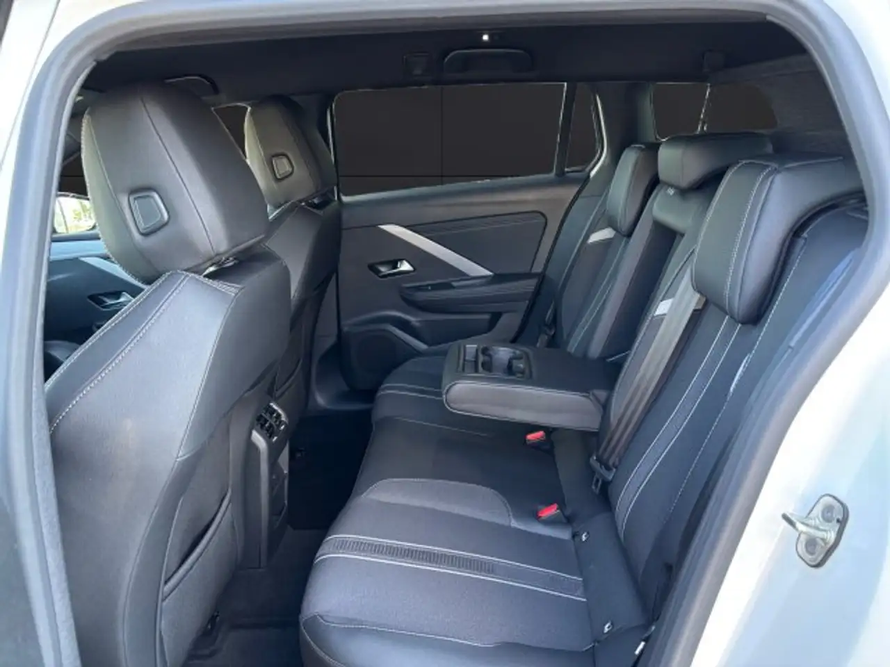 Opel Astra *Astra L ST 1.2 Turbo GS Klimaautomatik Sitzheizung Allwetter — معرض صور السيارة 17