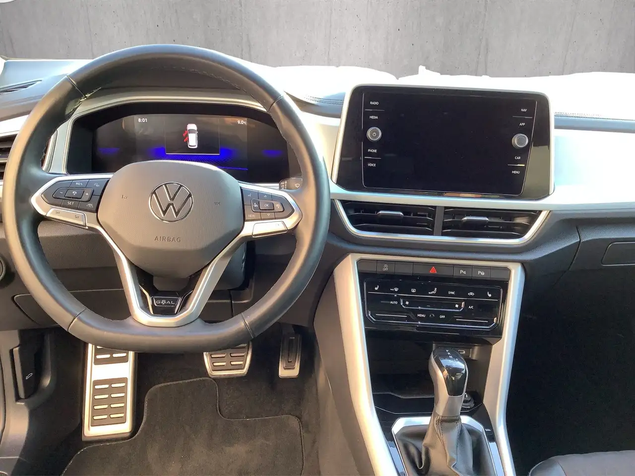 Volkswagen T-Roc 1.5 TSI Goal DSG — معرض صور السيارة 14