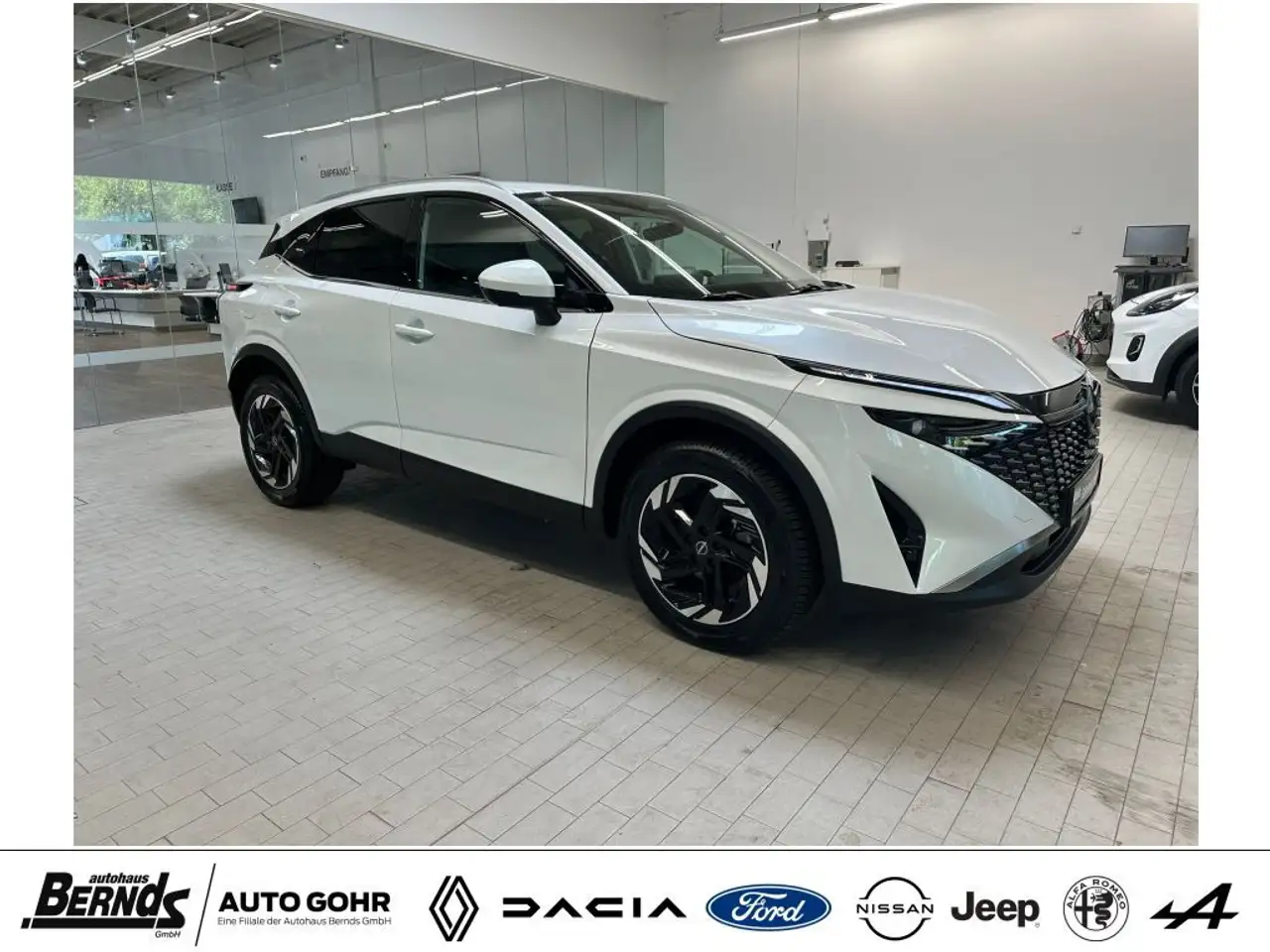 Nissan Qashqai 1.3 DIG-T MHEV Xtronic N-Connecta AUTOMATIK W-Pkt. — Galería del vehículo 2