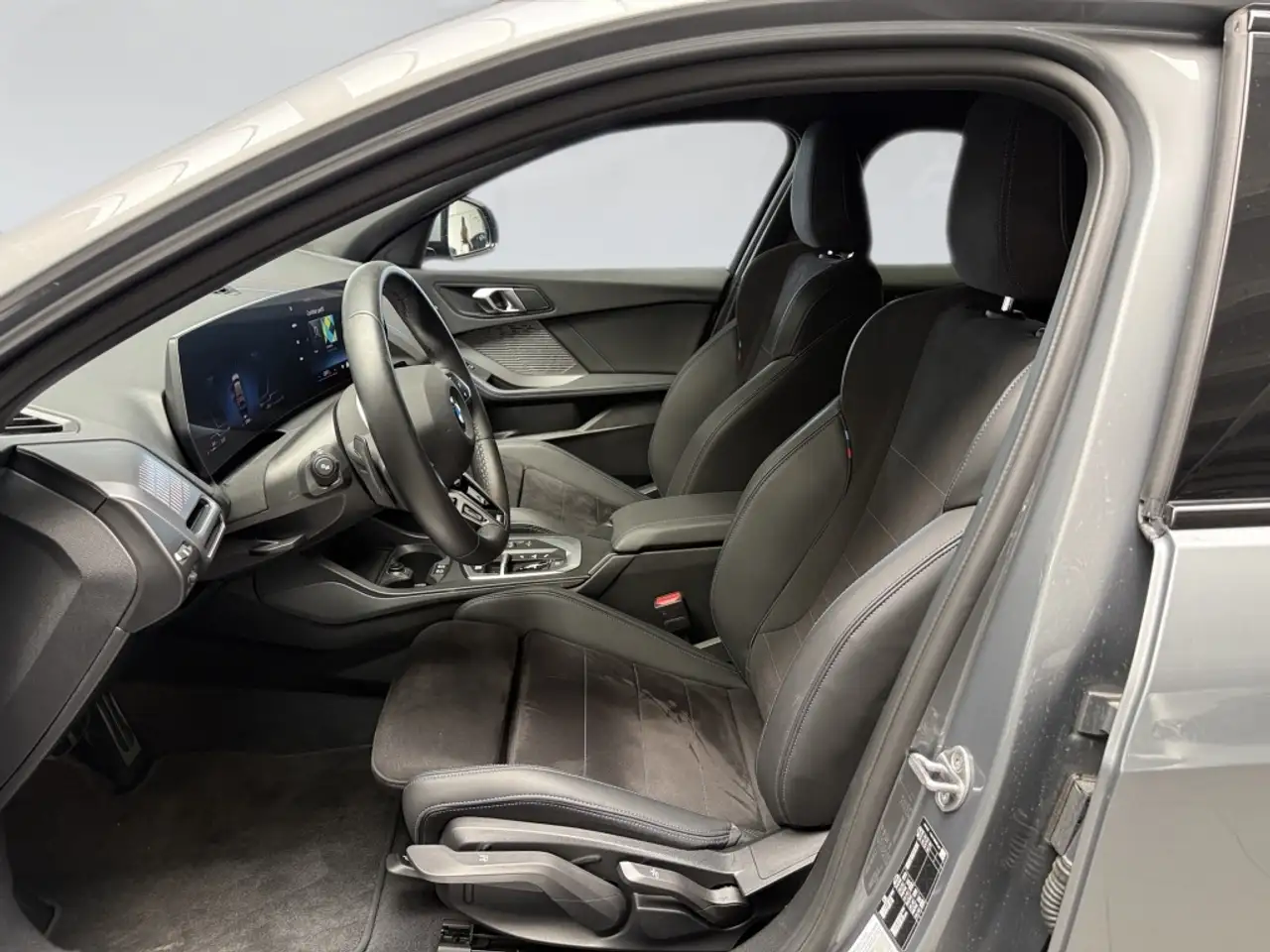BMW 116 120iA — Vehicle gallery 17