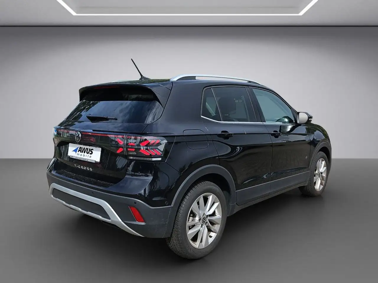 Volkswagen T-Cross 1.0TSI DSG Style — Vehicle gallery 6