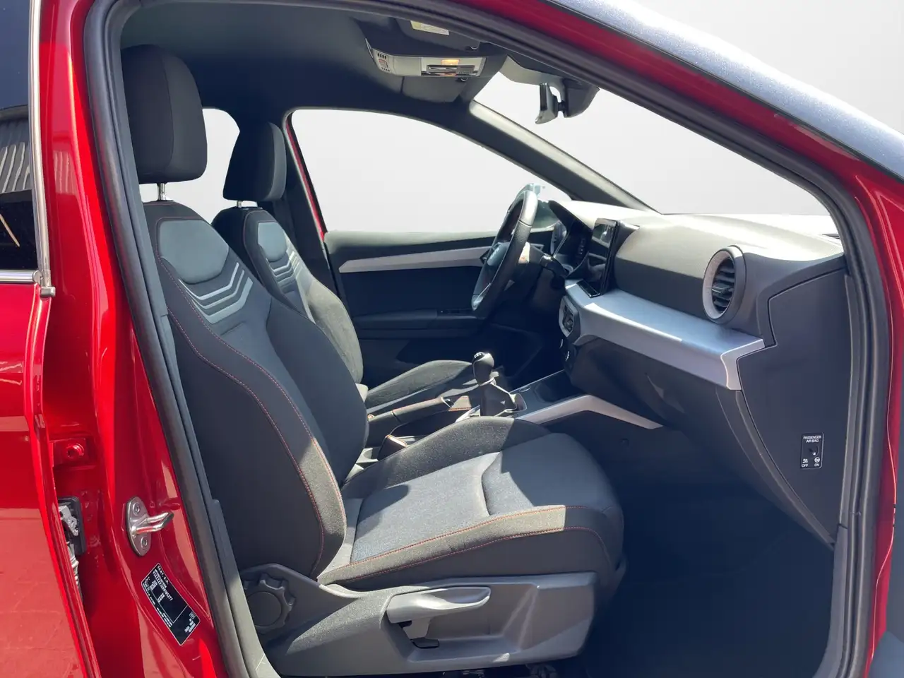 SEAT Arona FR 1.0 TSI 6-Gang — Galería del vehículo 14