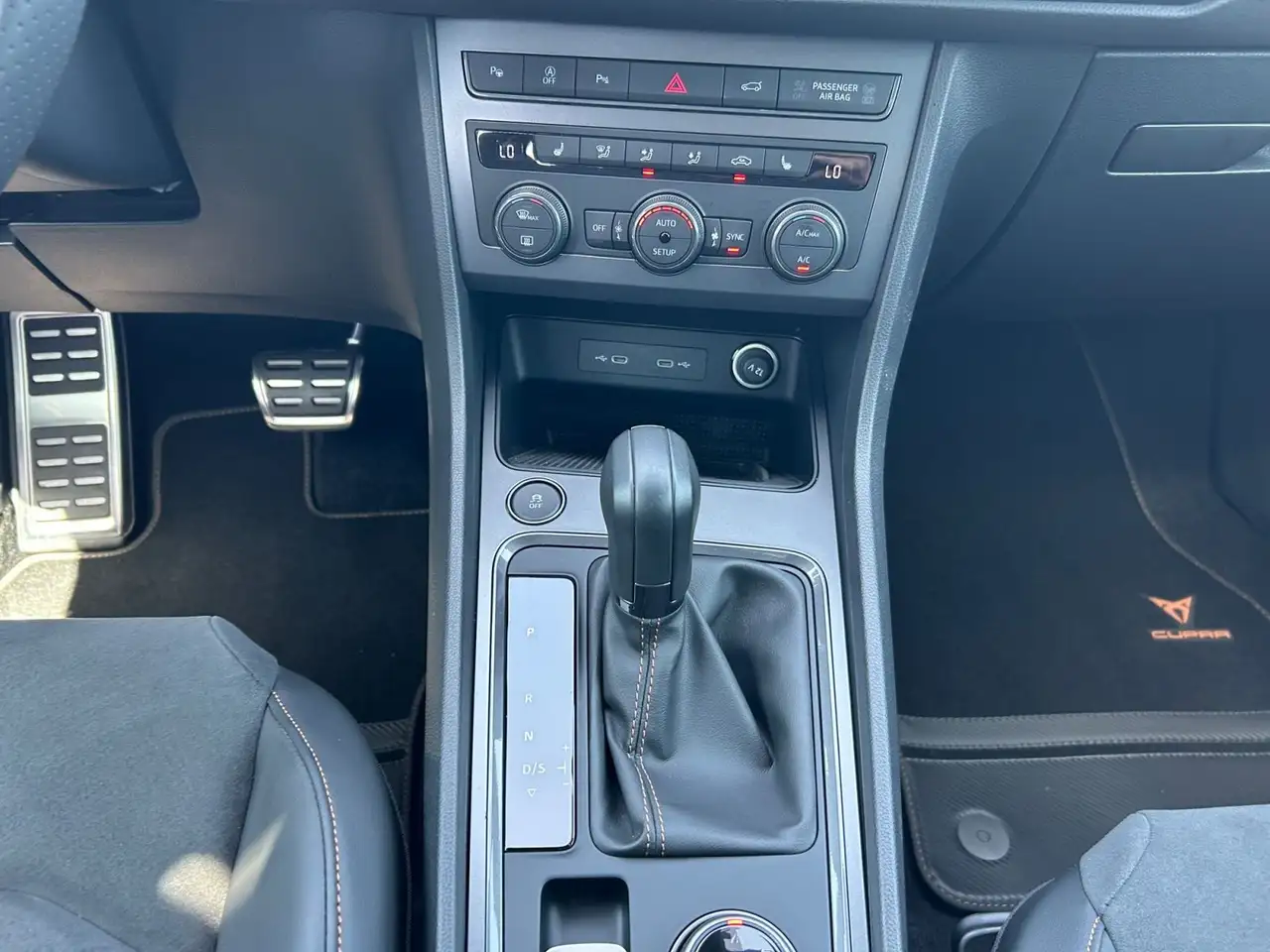 CUPRA Ateca 2.0TSI DSG 4Drive BeatsAudio — معرض صور السيارة 10