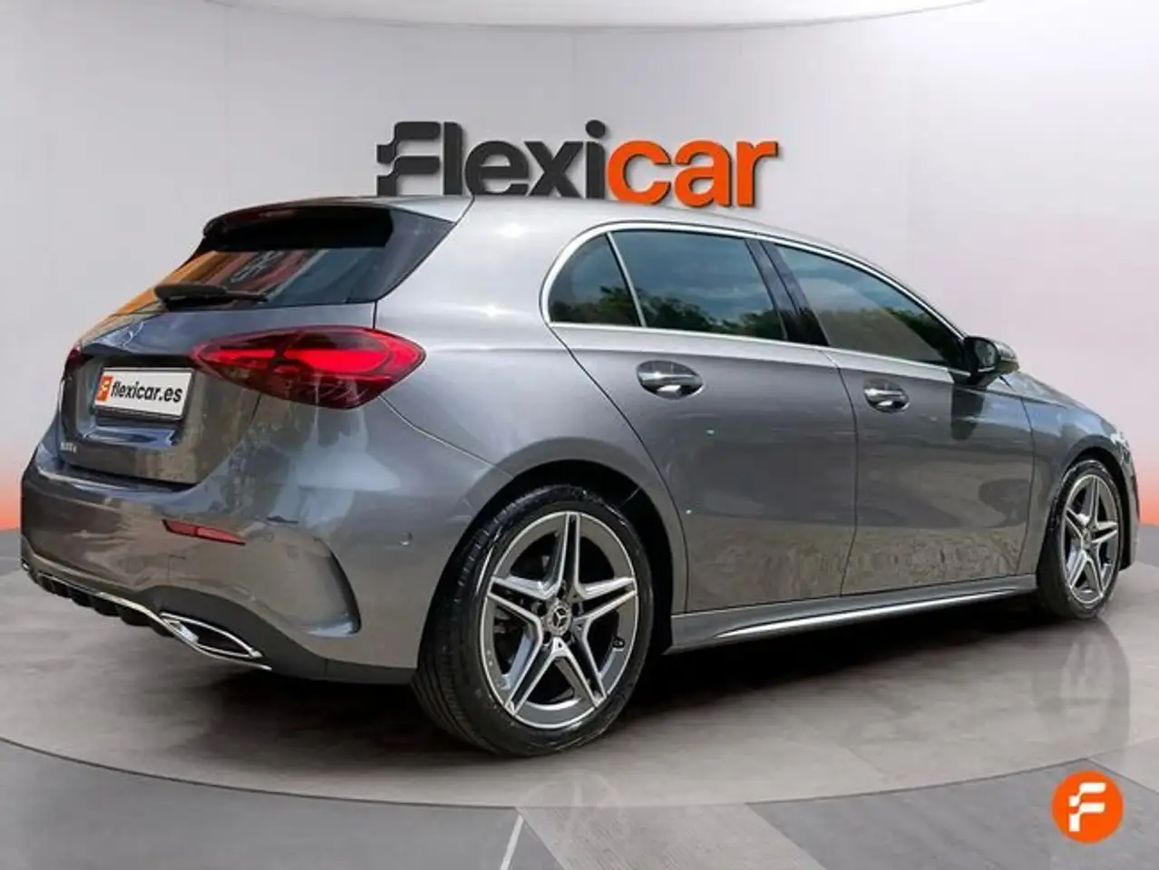Mercedes-Benz A 180 d — معرض صور السيارة 7