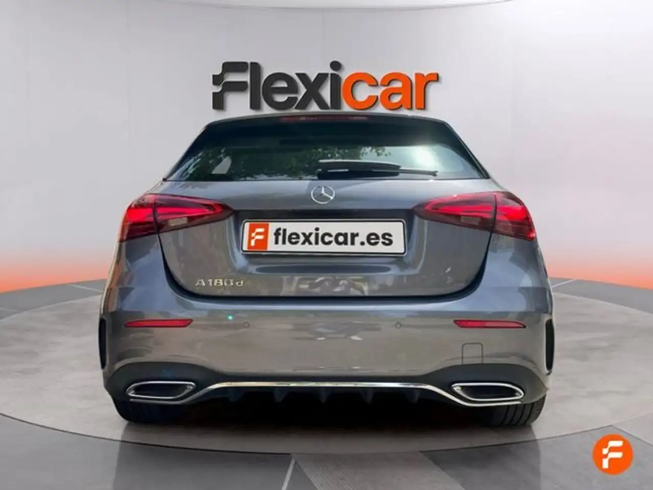 Mercedes-Benz A 180 d — معرض صور السيارة 5