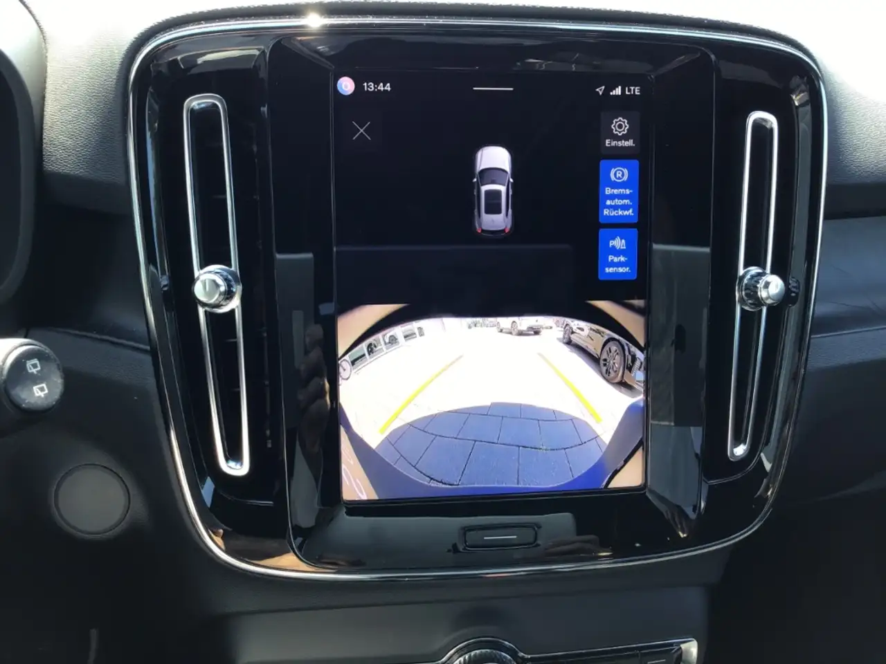 Volvo XC40 Plus Recharge Single Motor Navi Cam — معرض صور السيارة 19