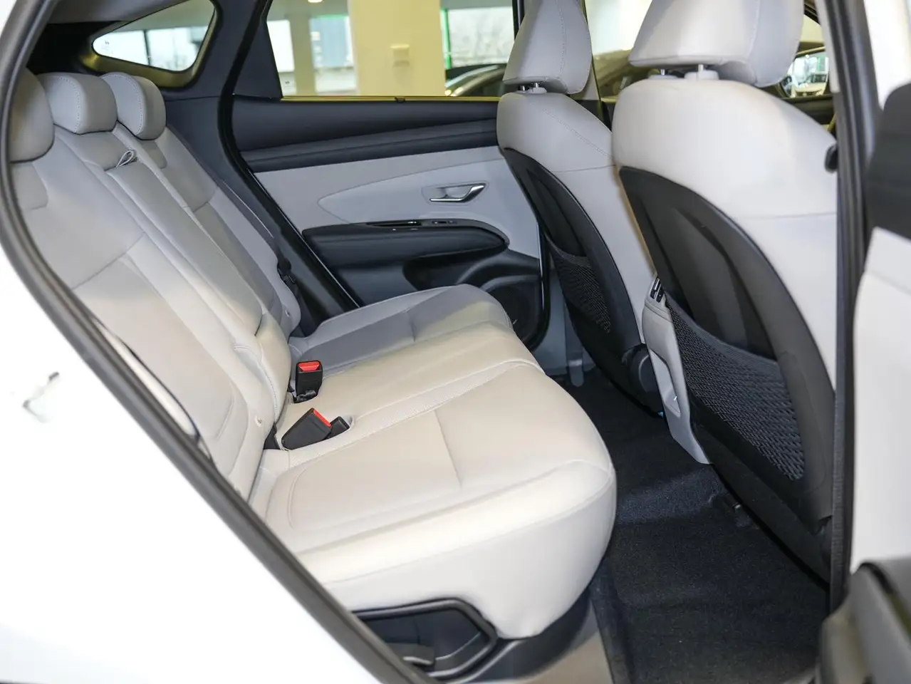 Hyundai TUCSON Plug-In-Hybrid 4WD Prime Assistenzpak ECS — Vehicle gallery 8