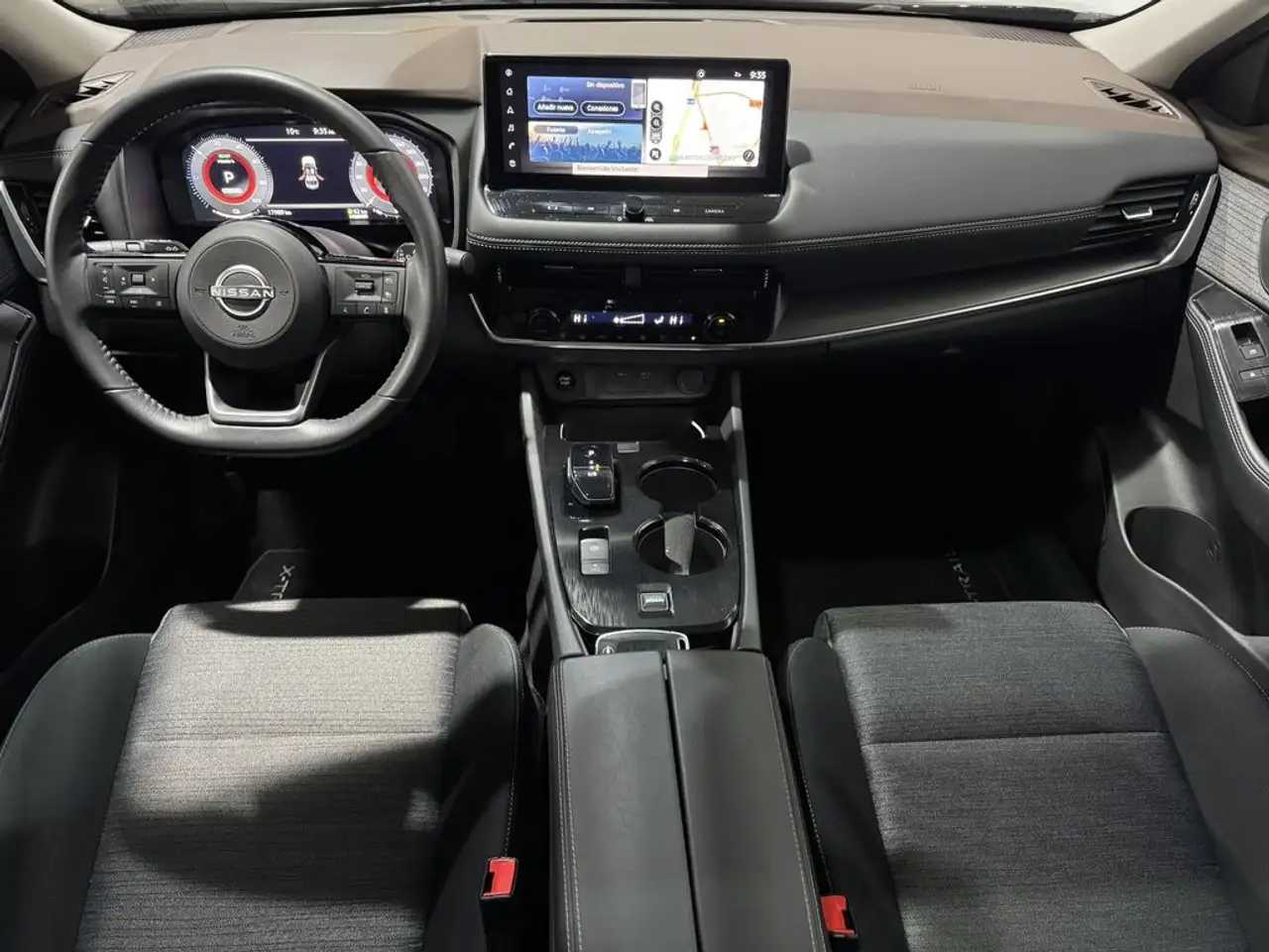 Nissan X-Trail 1.5 e-Power N-Connecta 4x2 5pl. 152kW — Galerie du véhicule 13