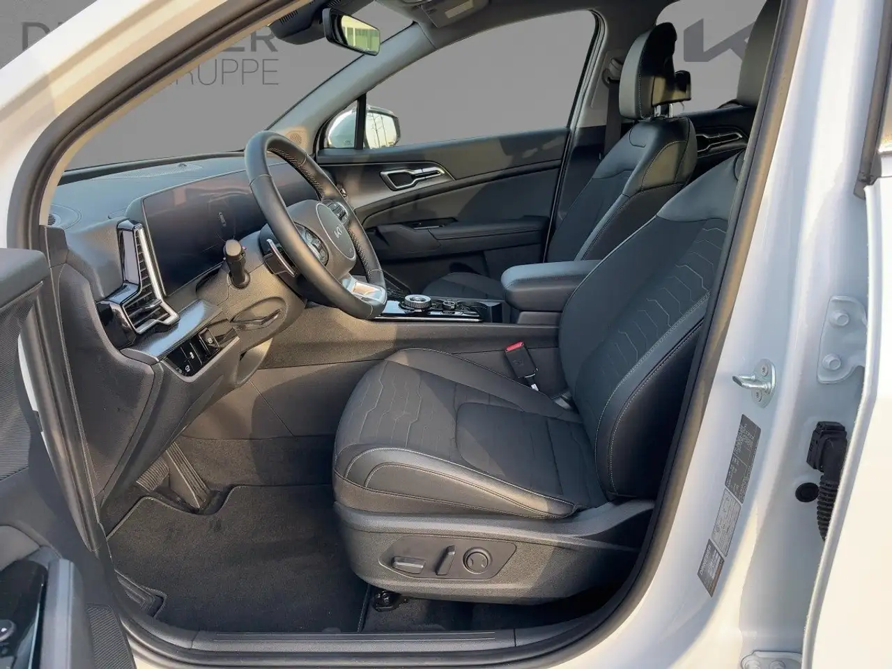 Kia Sportage Spirit 1.6T LED+360°Kamera+Navi+AHK — معرض صور السيارة 10