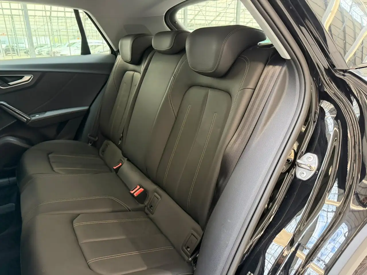 Audi Q2 30 1.0 TFSI LED|App|PDC|Leder — Galería del vehículo 15