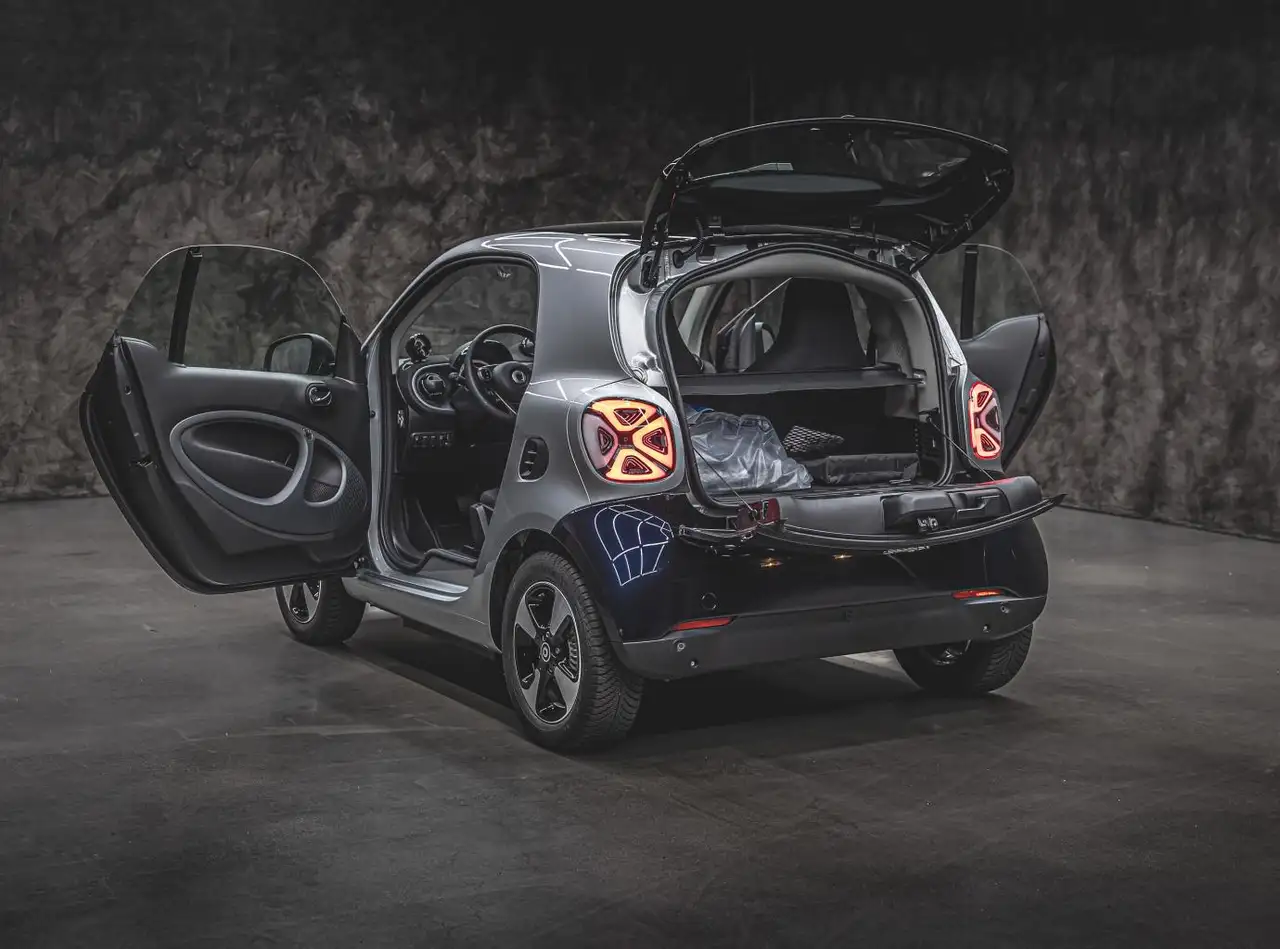 smart forTwo EQ coupe passion EXCLUSIVE:TOP FARBKOMBI! — Vehicle gallery 8