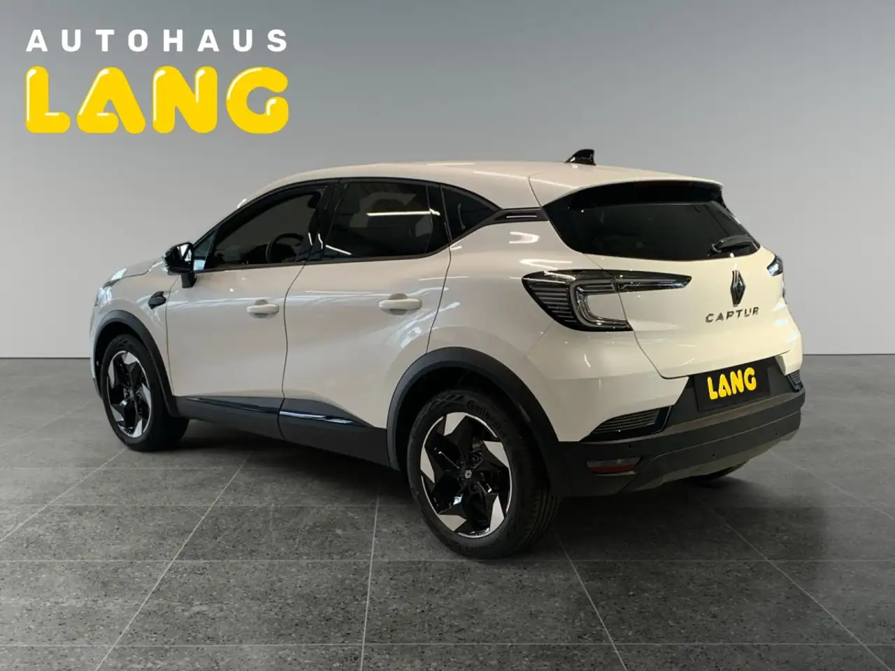 Renault Captur II 1.0 TCe 90 EU6e Techno WINTER-PAKET — معرض صور السيارة 3