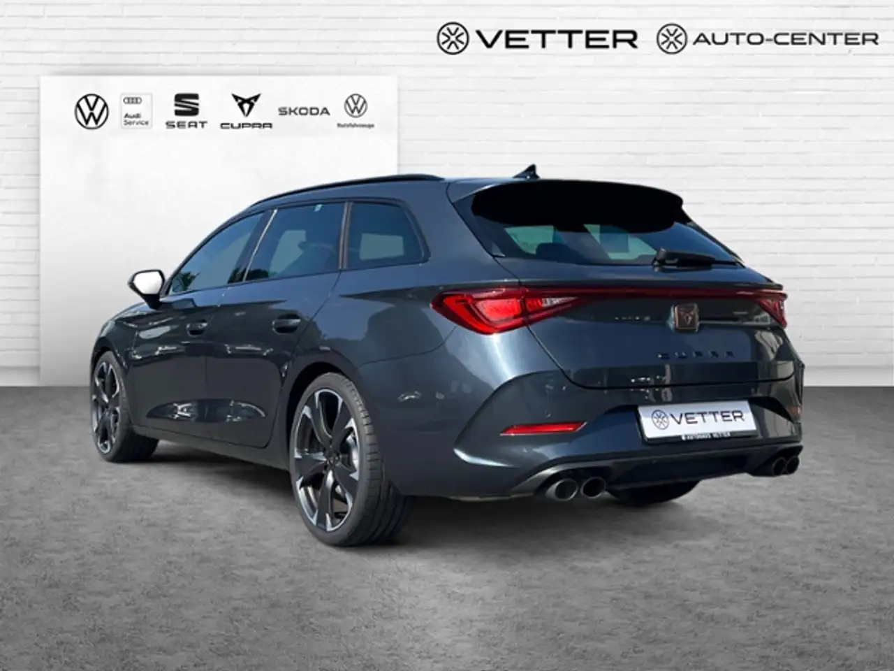 CUPRA Leon Sportstourer VZ 2.0 TSI DSG KLIMA LED NAVI ALU — معرض صور السيارة 4