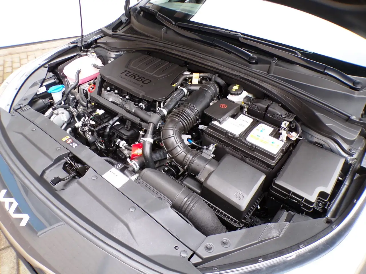 Kia XCeed 1.5 T-GDI, Navi, Einparkh., Sitz- u. Lenkradheizg. — Galería del vehículo 19
