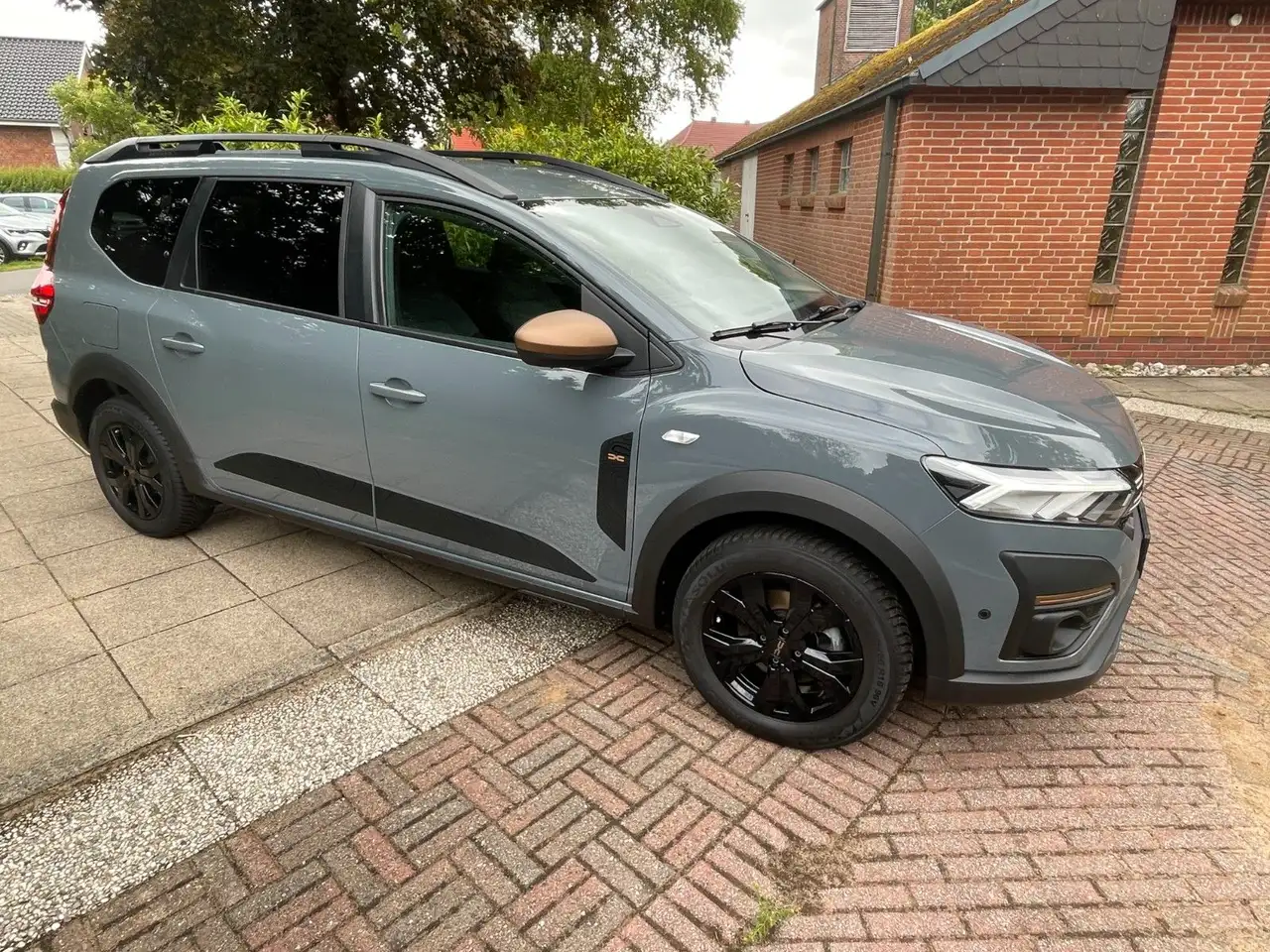 Dacia Jogger Extreme+ und 7 Sitzer — Galería del vehículo 12
