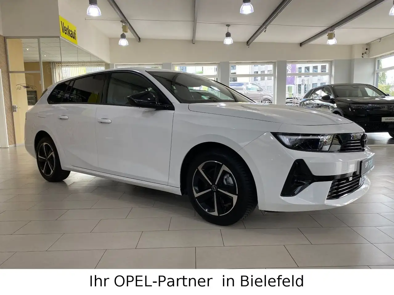 Opel Astra L ST GS AT/NAVI/SHZ/LHZ/PDC/LED/360°RFK — Galerie du véhicule 3
