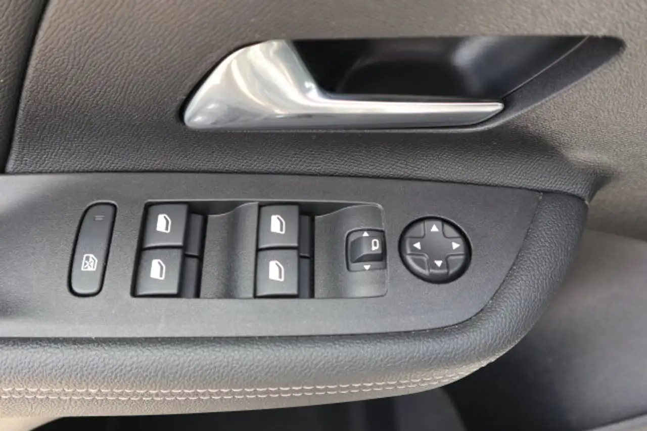 Opel Mokka Mokka GS / VIP BLITZ - Deal ! / NEU € 31.080,- — Vehicle gallery 9