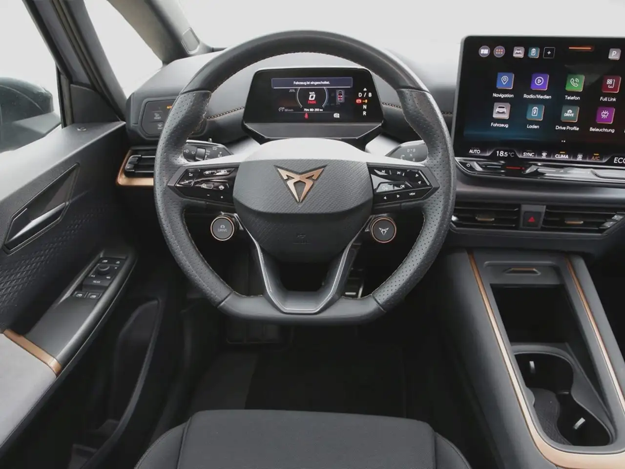 CUPRA Born 170KW e-Boost electric 19" Wired & Wireless App... — معرض صور السيارة 14