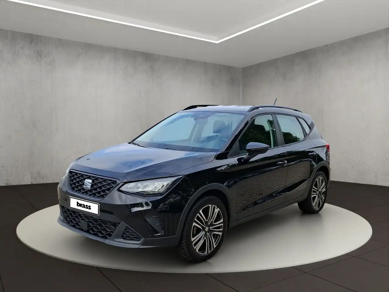 SEAT Arona Road Edition 1,0 DSG, Allwetterreifen — Frankfurt-Rödelheim