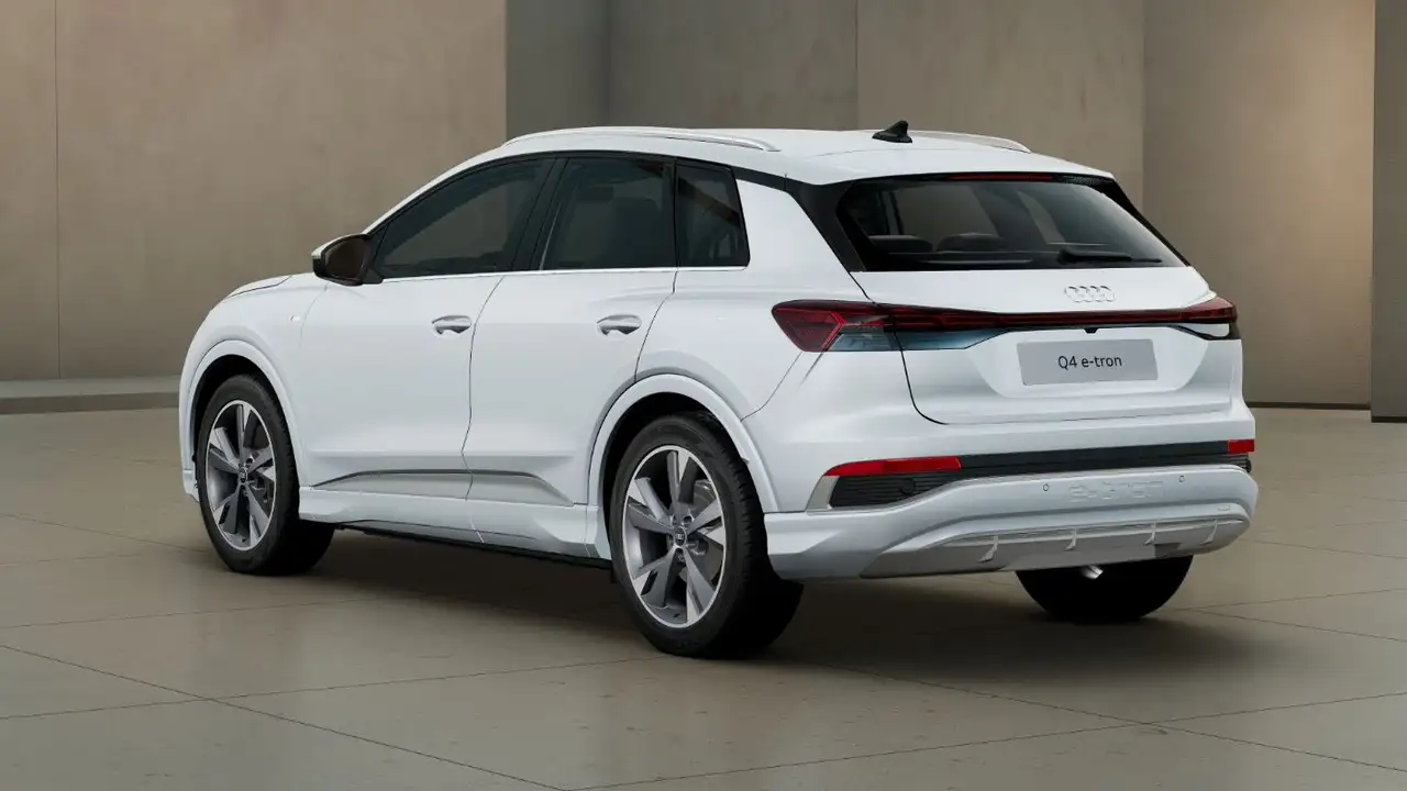 Audi Q4 e-tron 45 e-tron 210 kW S line LED Rückfahrkamera — معرض صور السيارة 3