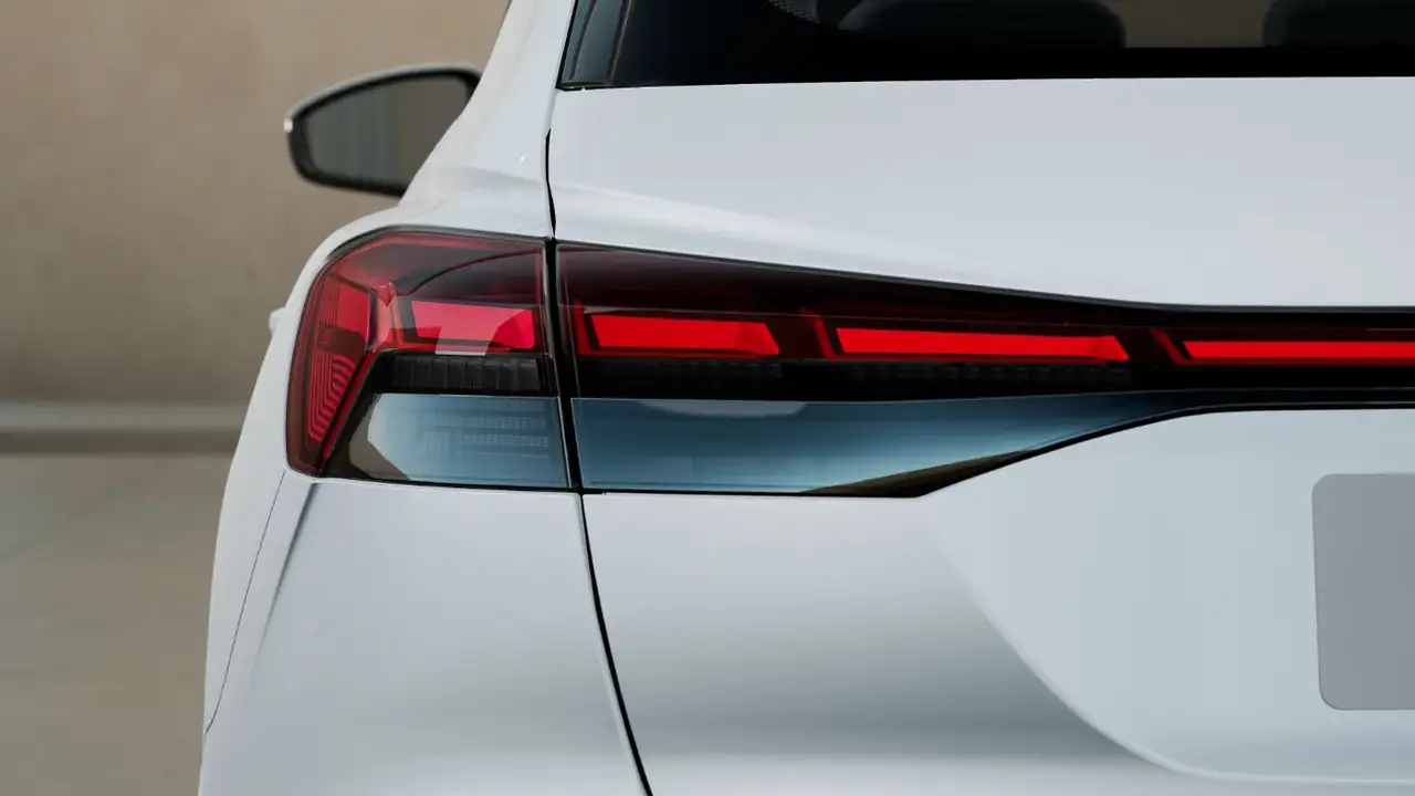 Audi Q4 e-tron 45 e-tron 210 kW S line LED Rückfahrkamera — معرض صور السيارة 8