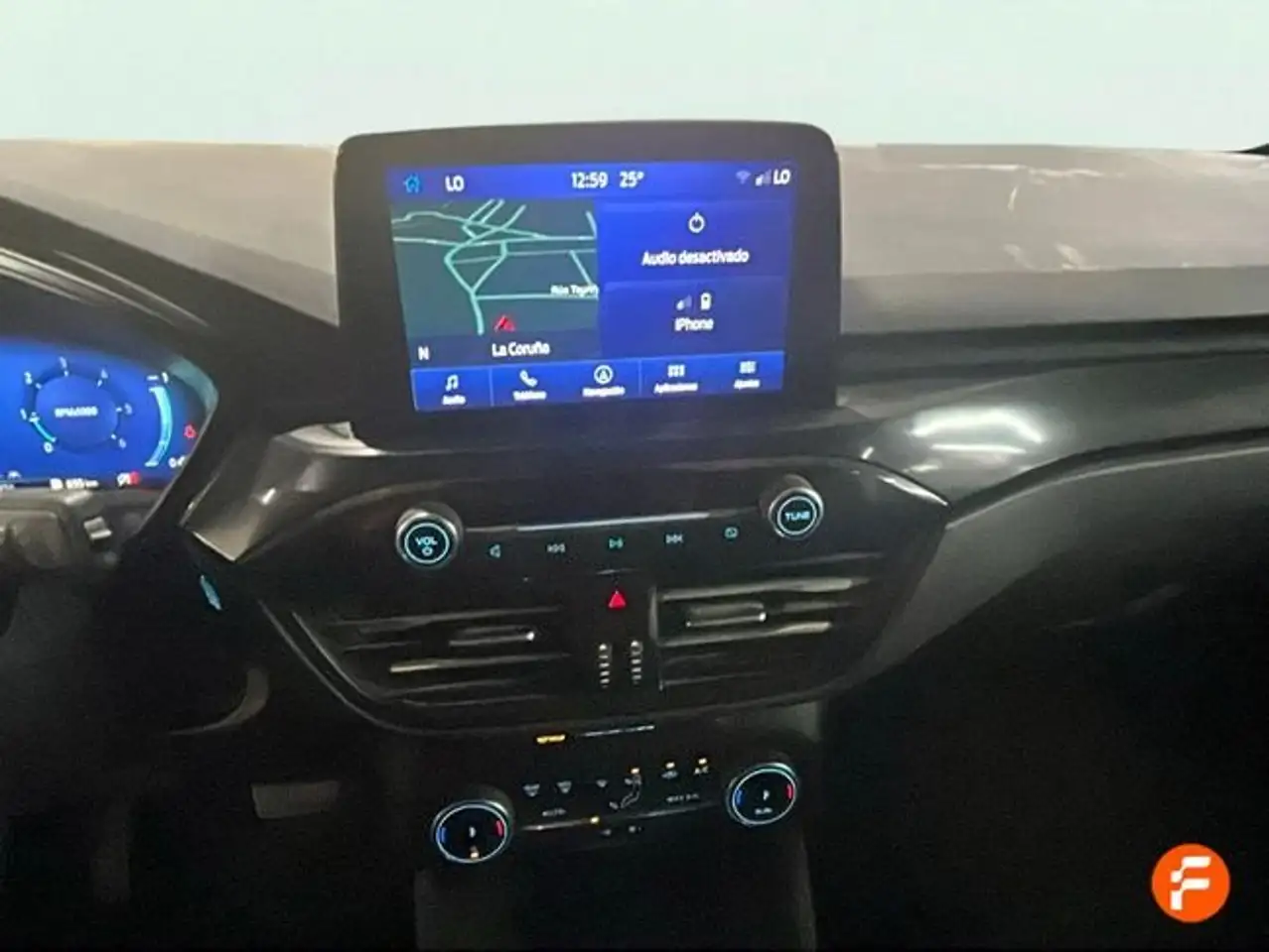 Ford Kuga 2.0 EcoBlue ST-Line FWD 120 Aut. — معرض صور السيارة 13