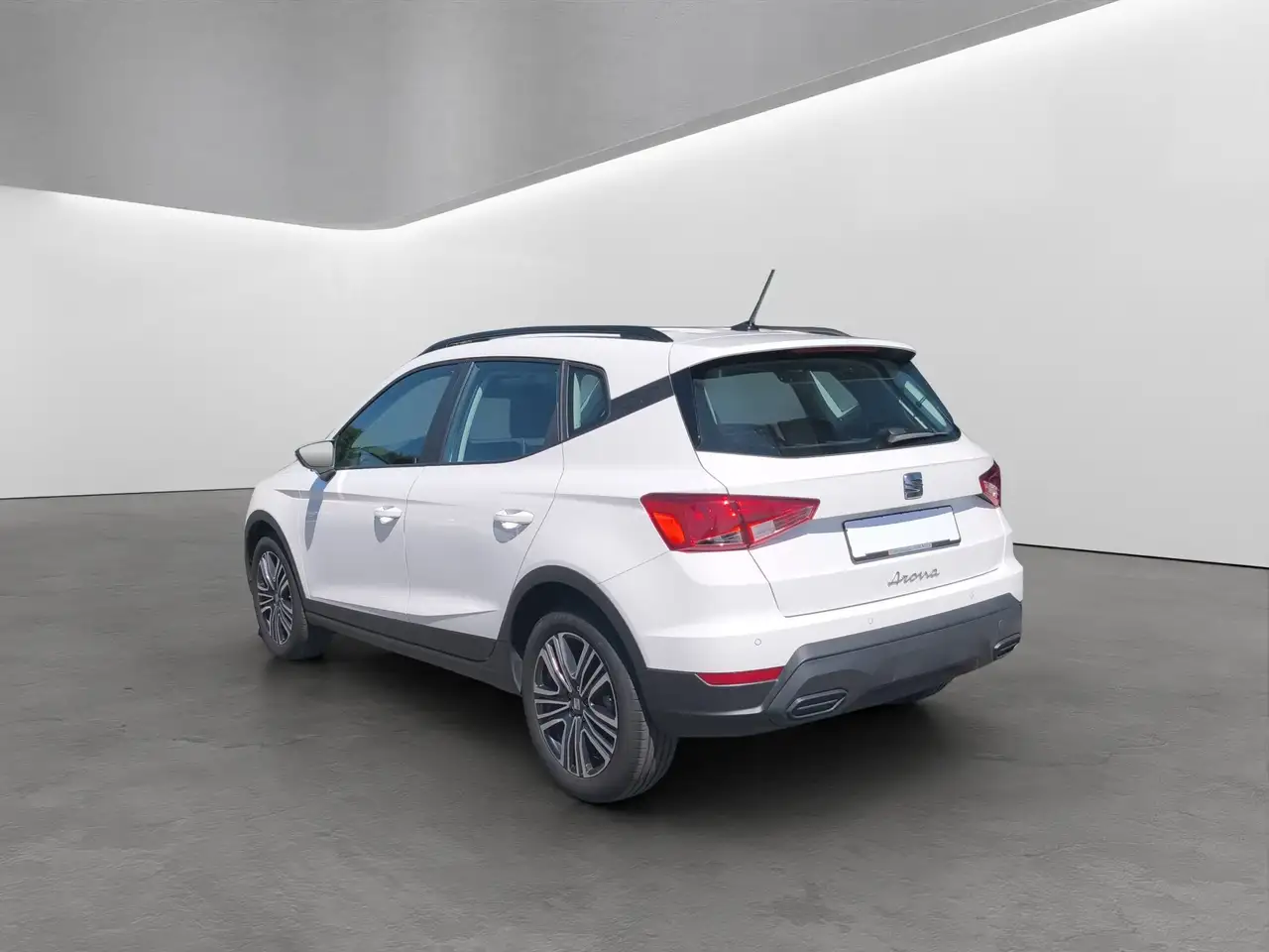 SEAT Arona 1.0 TSI Style LED 17 FULL-LINK GRA SHZ PDC — Vehicle gallery 5