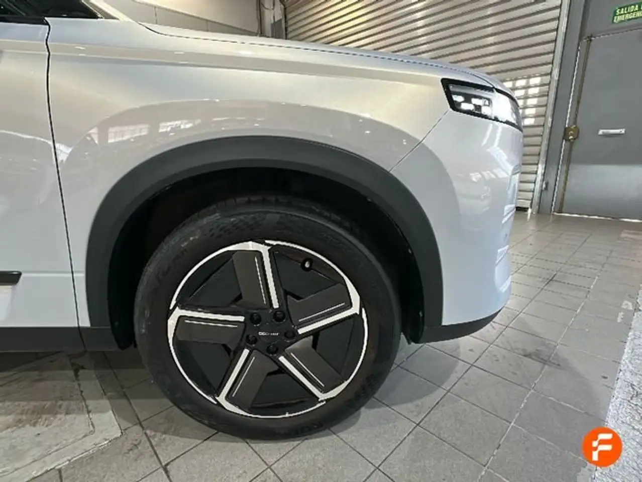 Jaecoo J7 Exclusive 1.6 TGDI 108kW AWD Bitono — Vehicle gallery 18