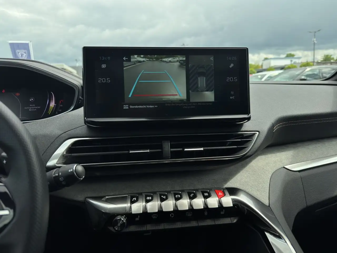 Peugeot 3008 GT Mildhybrid 136 Schiebedach Kamera PDC AC — Vehicle gallery 14