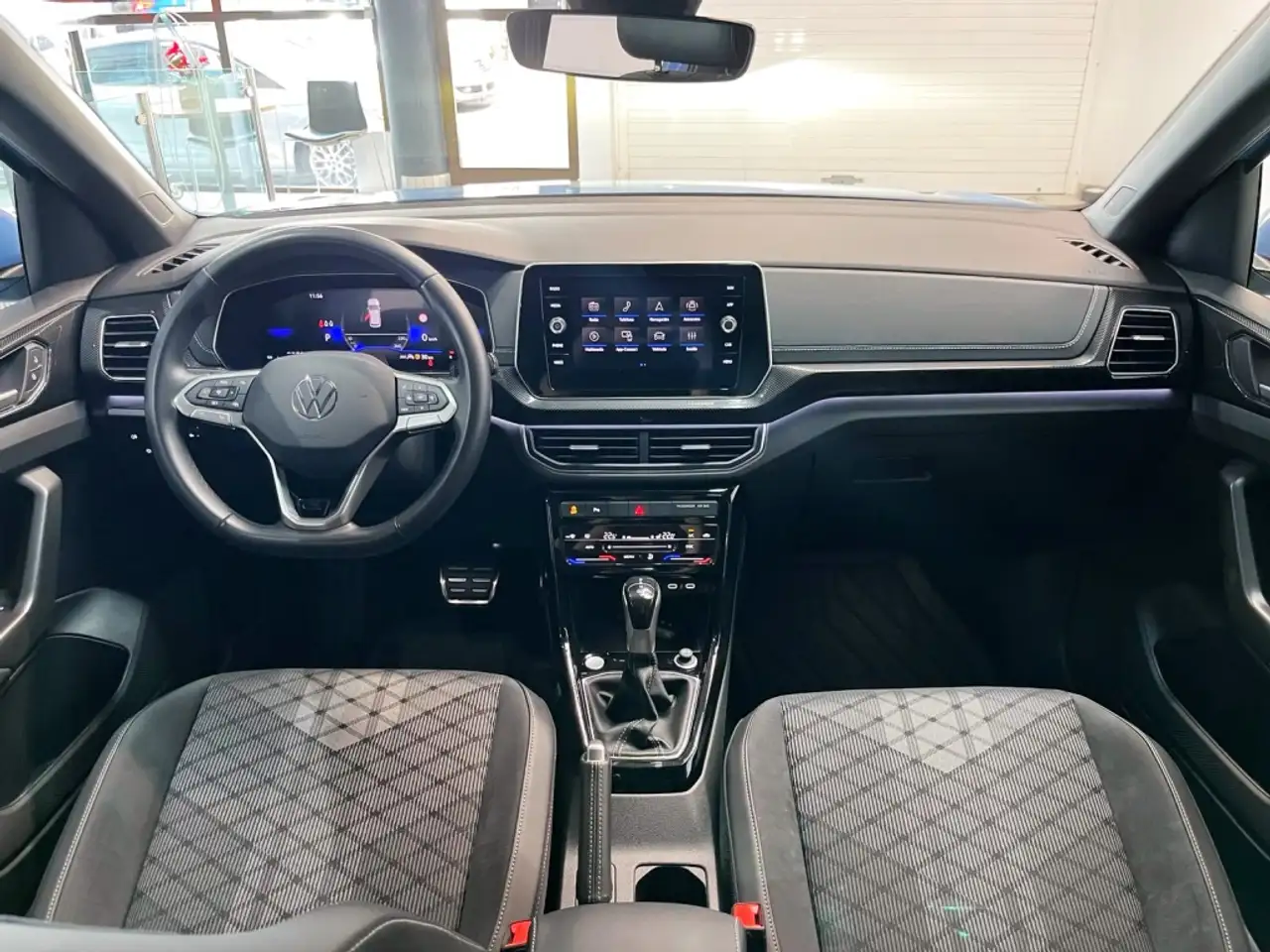 Volkswagen T-Cross 1.0 TSI R-Line Aut. 85kW — Vehicle gallery 23