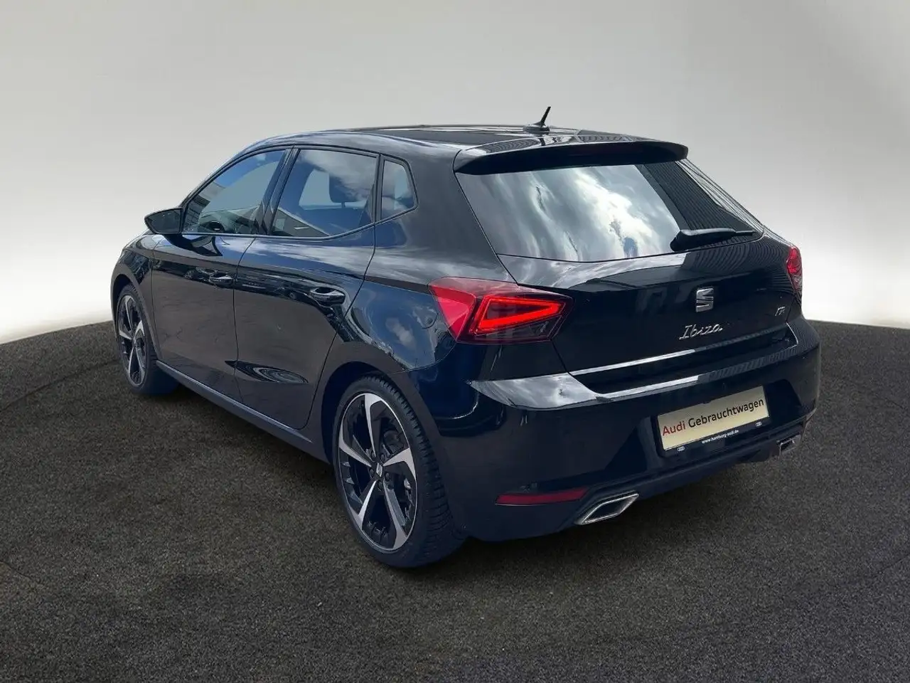 SEAT Ibiza 1.0 TSI FR DSG LED Beats Kamera Navi Sitzh — معرض صور السيارة 3