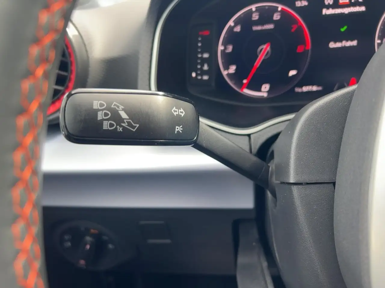 SEAT Ibiza 1.0 TSI FR DSG LED Beats Kamera Navi Sitzh — معرض صور السيارة 13