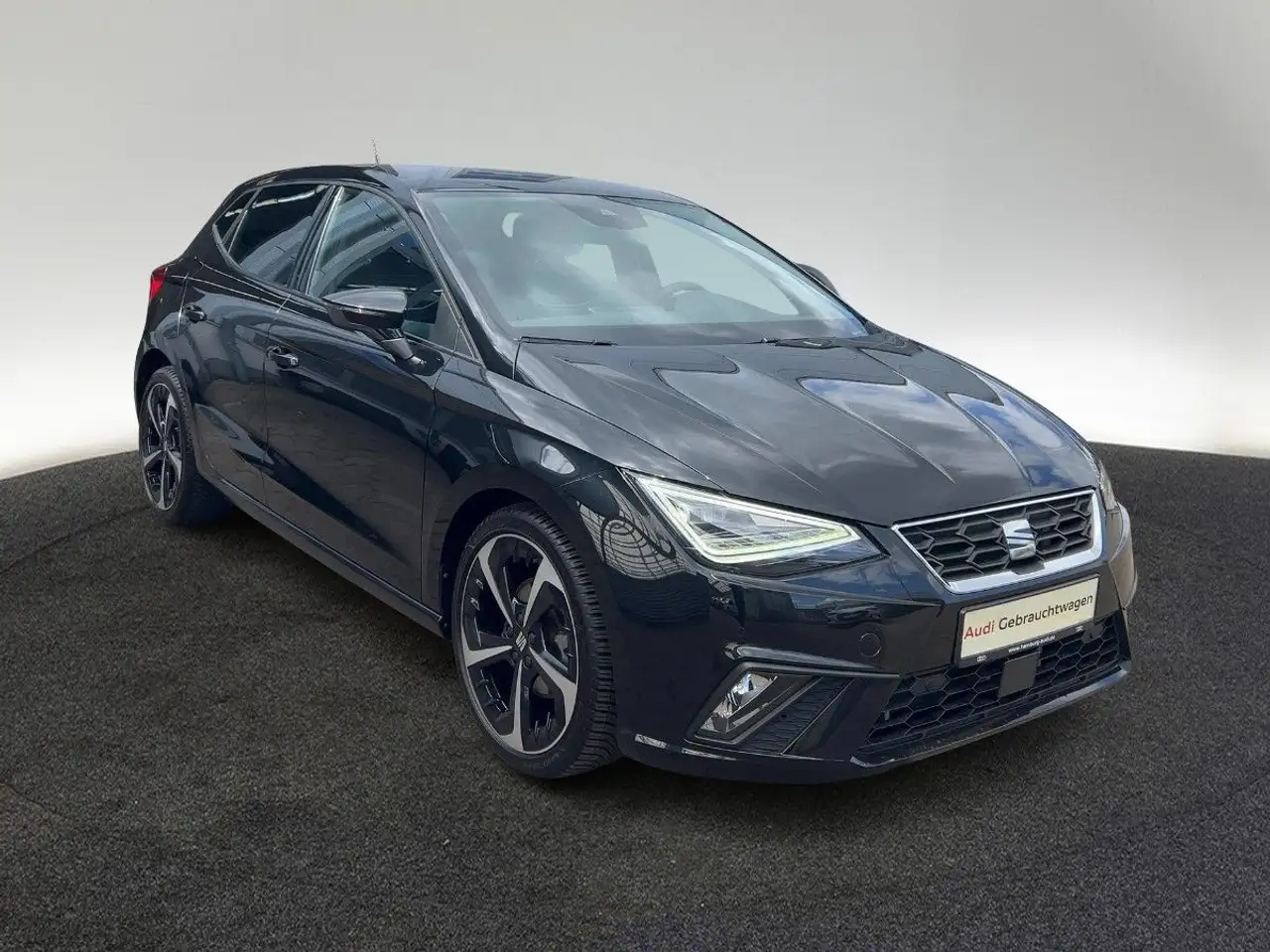 SEAT Ibiza 1.0 TSI FR DSG LED Beats Kamera Navi Sitzh — معرض صور السيارة 5