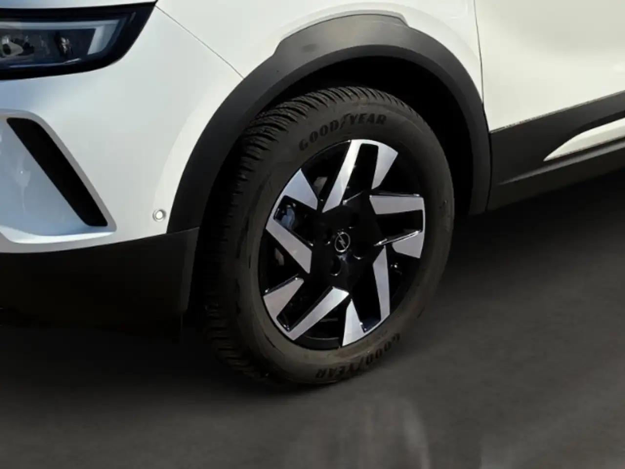 Opel Mokka 1.2 Turbo GS Line Allwetter/Sitzheizung/Klimaauto — معرض صور السيارة 7