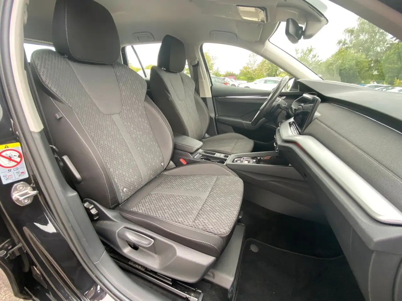 Skoda Octavia Combi 1.5 TSI e-TEC DSG Style AHK+HEAD-U — معرض صور السيارة 13
