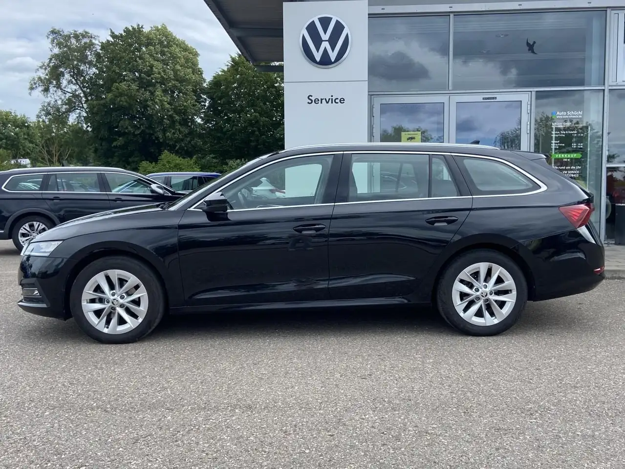 Skoda Octavia Combi 1.5 TSI e-TEC DSG Style AHK+HEAD-U — معرض صور السيارة 2