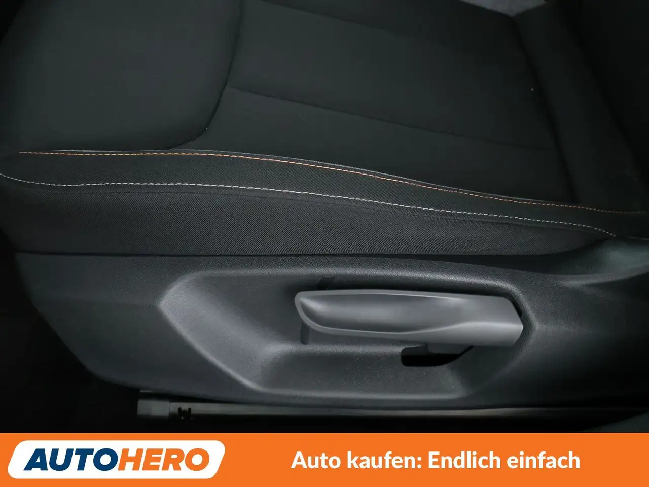 Skoda Kamiq 1.0 TSI Selection Aut.*LED*TEMPO*PDC* — معرض صور السيارة 29