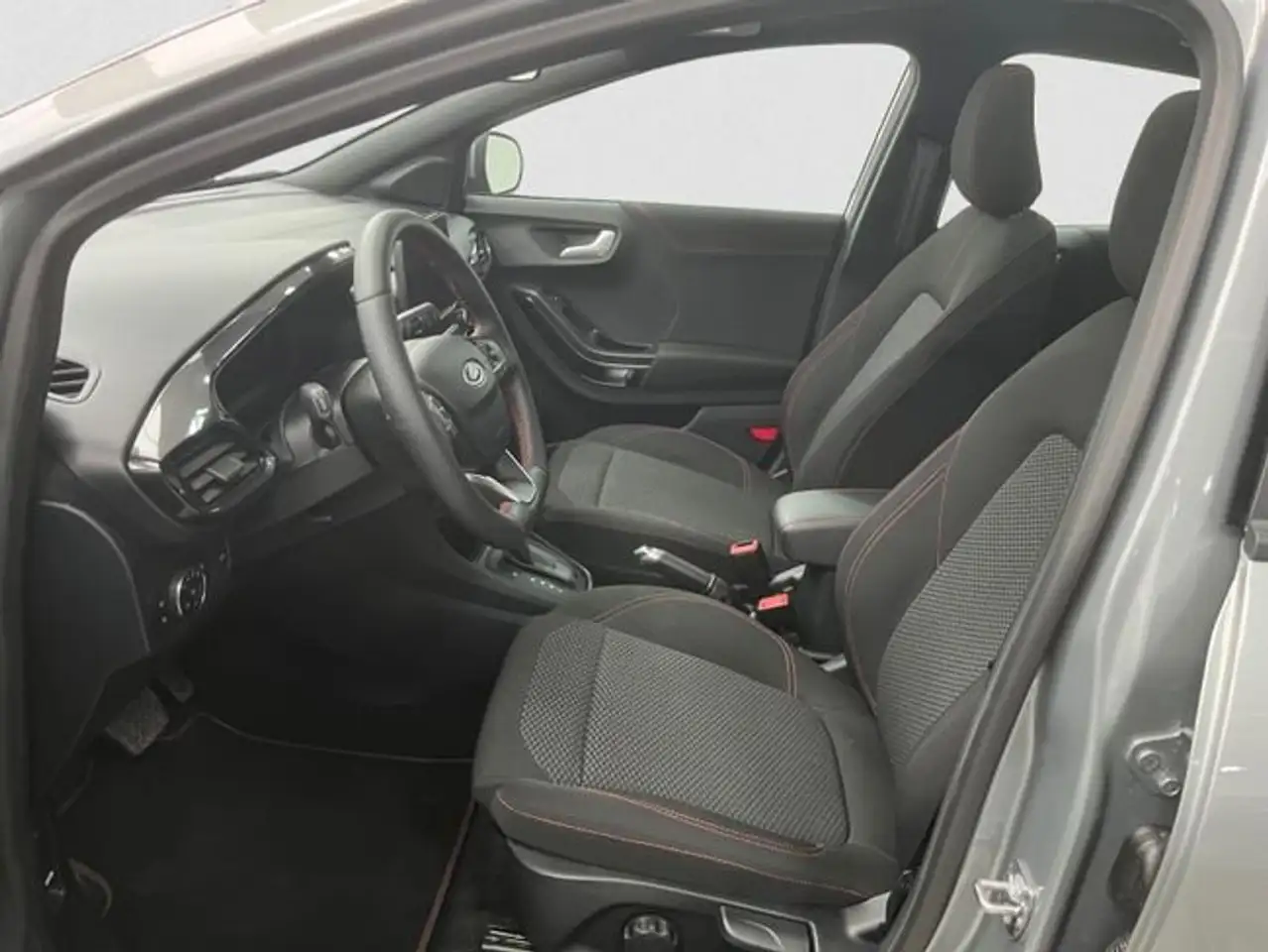 Ford Puma 1.0 ECOBOOST 92KW MHEV ST-LINE DCT 125 5P — معرض صور السيارة 10