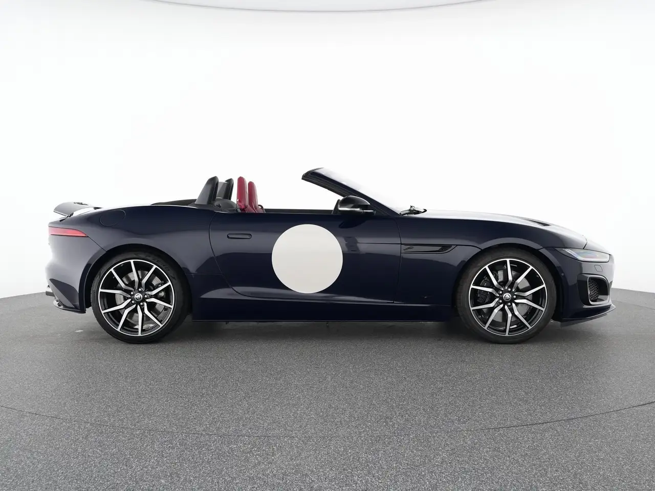 Jaguar F-Type F-TYPE Cabrio R75 ZP EDITION 20"+MEMORY+1 of 150 — Vehicle gallery 27
