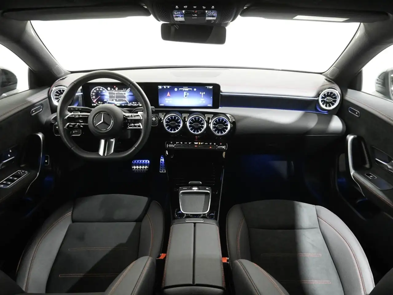 Mercedes-Benz CLA 250 Shooting Brake 250e 8G-DCT — Galerie du véhicule 4