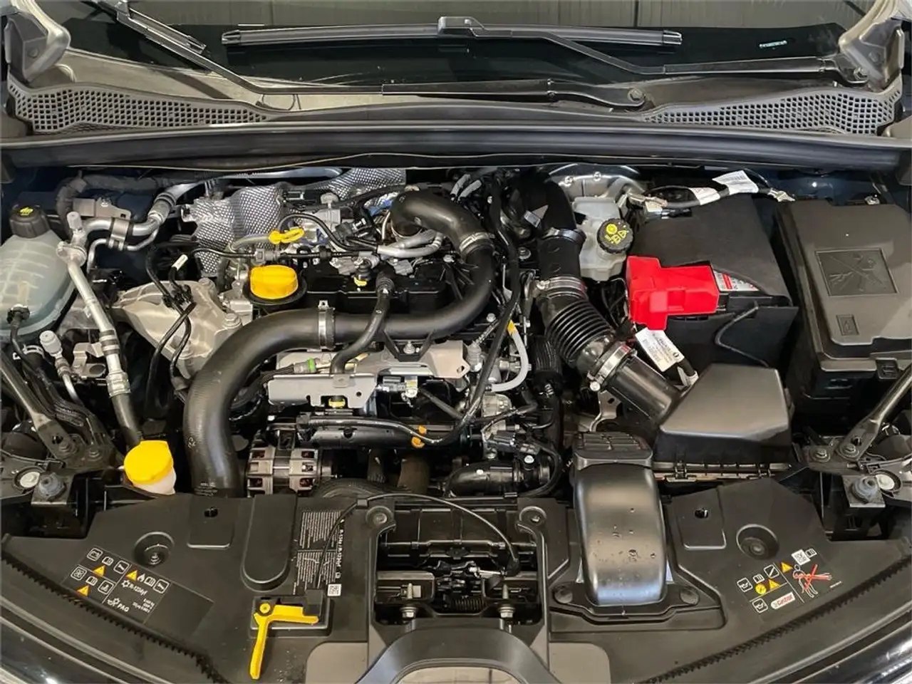 Renault Captur TCe Techno 67kW — معرض صور السيارة 20