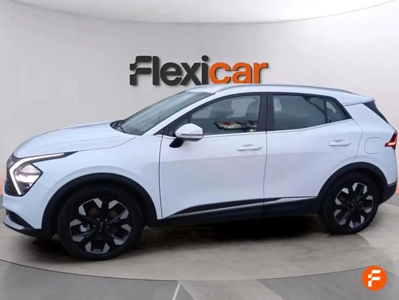 Kia Sportage 1.6 T-GDi PHEV 198kW (265CV) Drive 4x4 — معرض صور السيارة 9