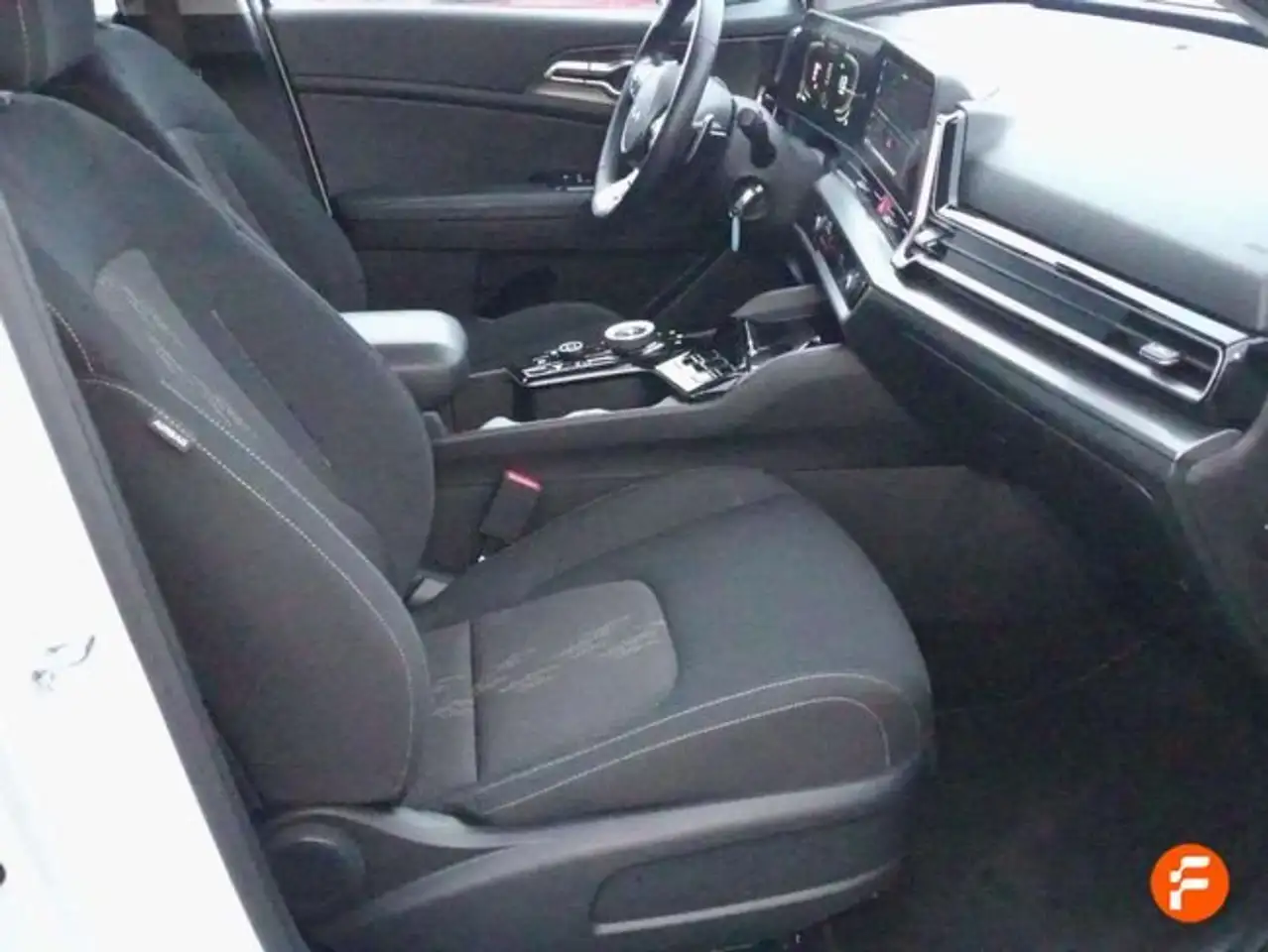 Kia Sportage 1.6 T-GDi PHEV 198kW (265CV) Drive 4x4 — معرض صور السيارة 20